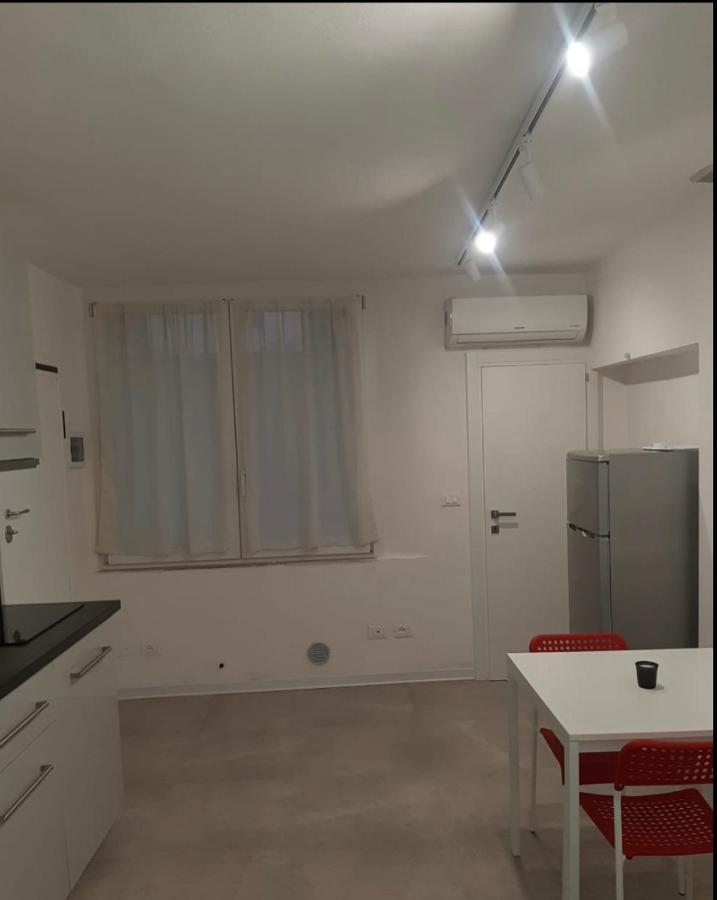 Appartamento Roma Parma Exteriör bild
