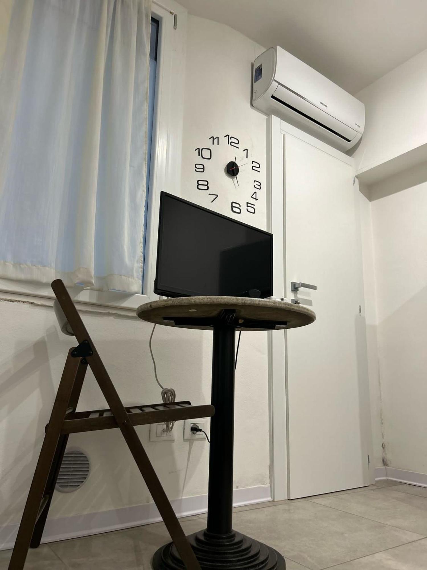 Appartamento Roma Parma Exteriör bild